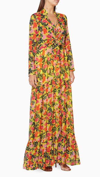 Iftar avec une robe longue