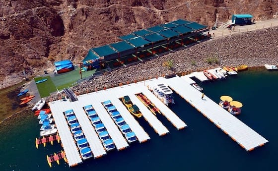 base antique Hatta Kayak