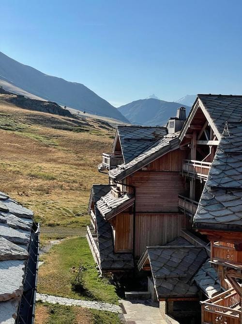 appartement à louer avec vue sur la montagne à l'alpe d'huez