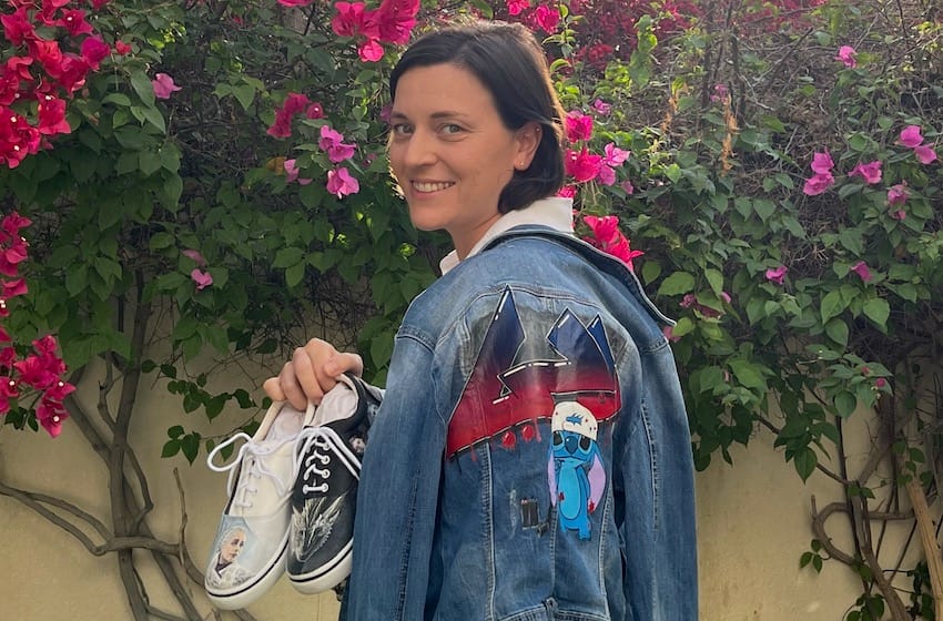  Parole d’artistes : Julie Migayron Arfaoui, transforme vêtements et chaussures en oeuvres artistiques