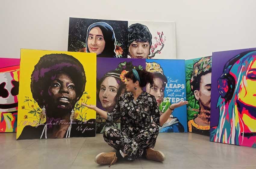  Parole d’artistes : Clémence Powney, artiste peintre à Dubai