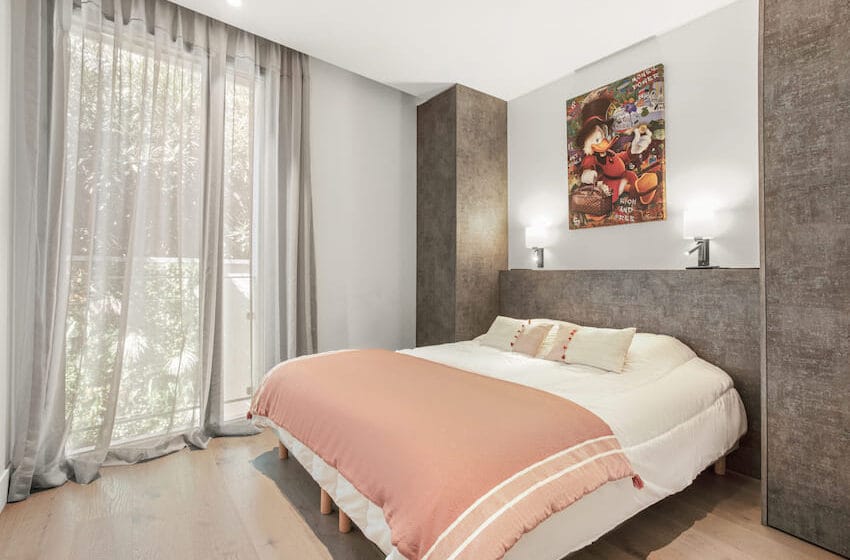 chambre double dans appartement à la location aux Issambres