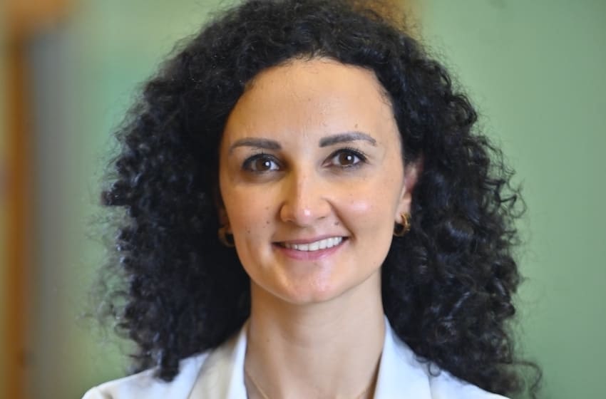  MEET THE “FRENCH” DOCTORS : Dr Lara El Hayderi, dermatologue à Dubai !