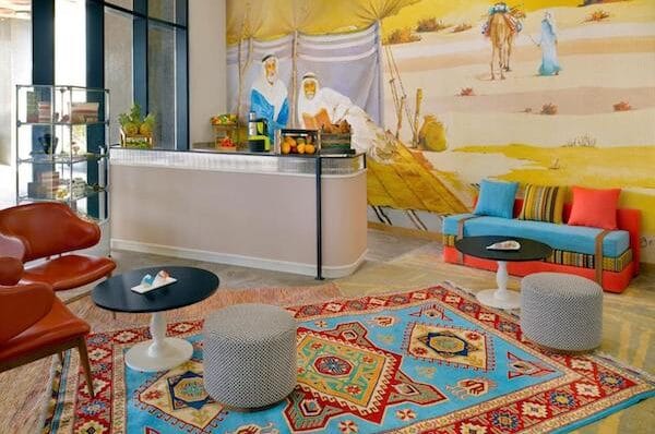 hotel art et deco dubai