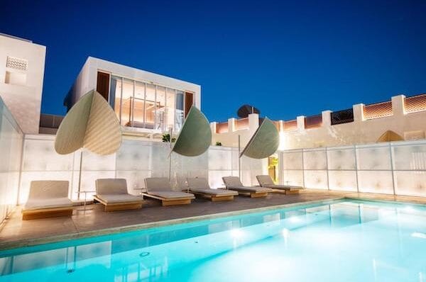 The Chedi Al Bait à Sharjah pool