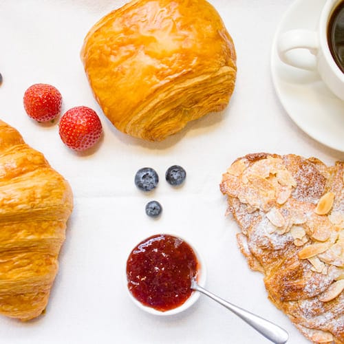 croissant aux amandes