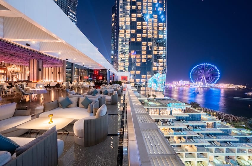 five luxe tête-à-tête terrasse