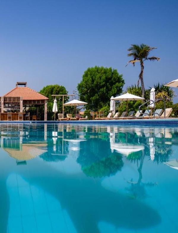 swimming pool Lumi Beach