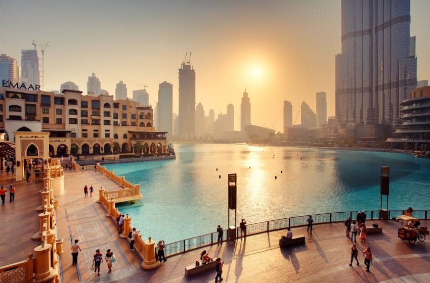 vue sur les fontaines coucher de soleil