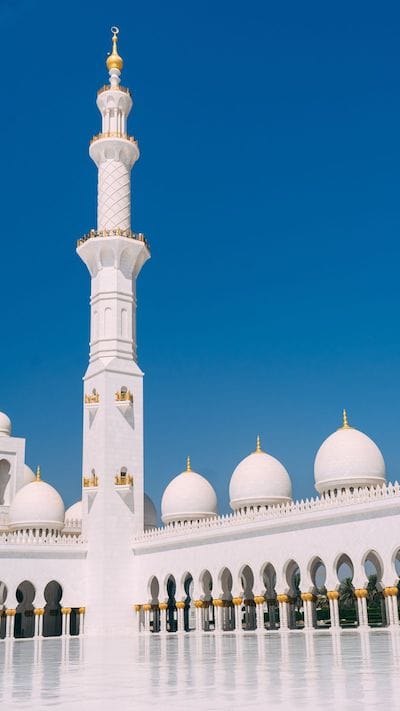 minaret mosquée Abu Dhabi