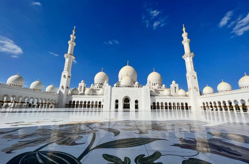 architecture de la mosquée d'Abu dhabi