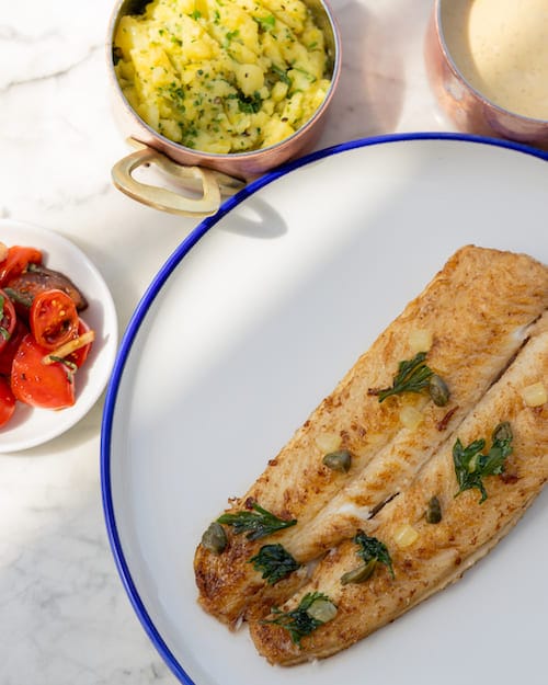 restaurant Jumeirah Al Qasr french Riviera beach